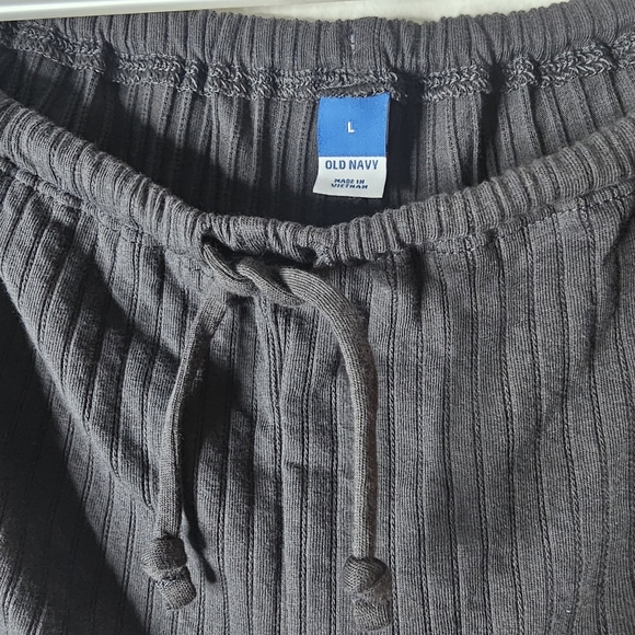 Old Navy High-Waisted Ribbed Pajama Shorts Sz L - Picture 4 of 10